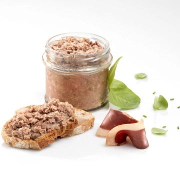 La Terrine de Canard au Magret de Canard Fumé